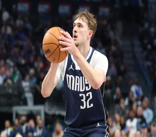 东契奇近五,战下半场表,现低迷,500比分官网,体育赛事比分,足球篮球赛事比分,赛事数据平台,体育赛事资讯